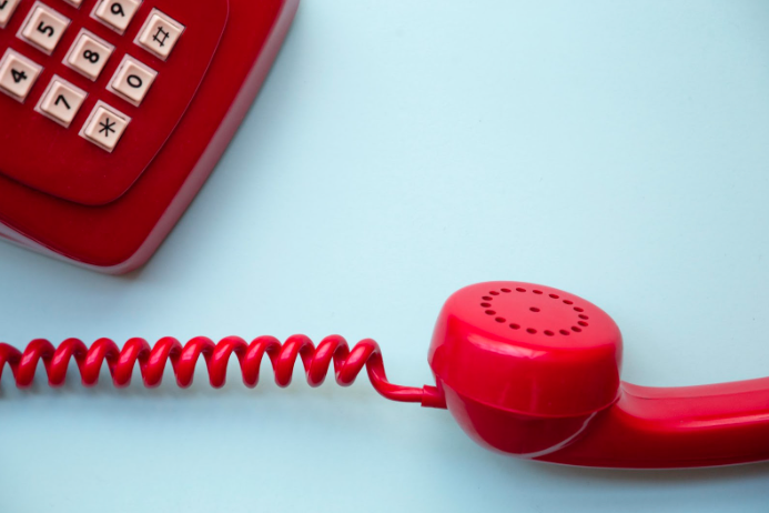 Small businesses should replace old phone systems with VoIP