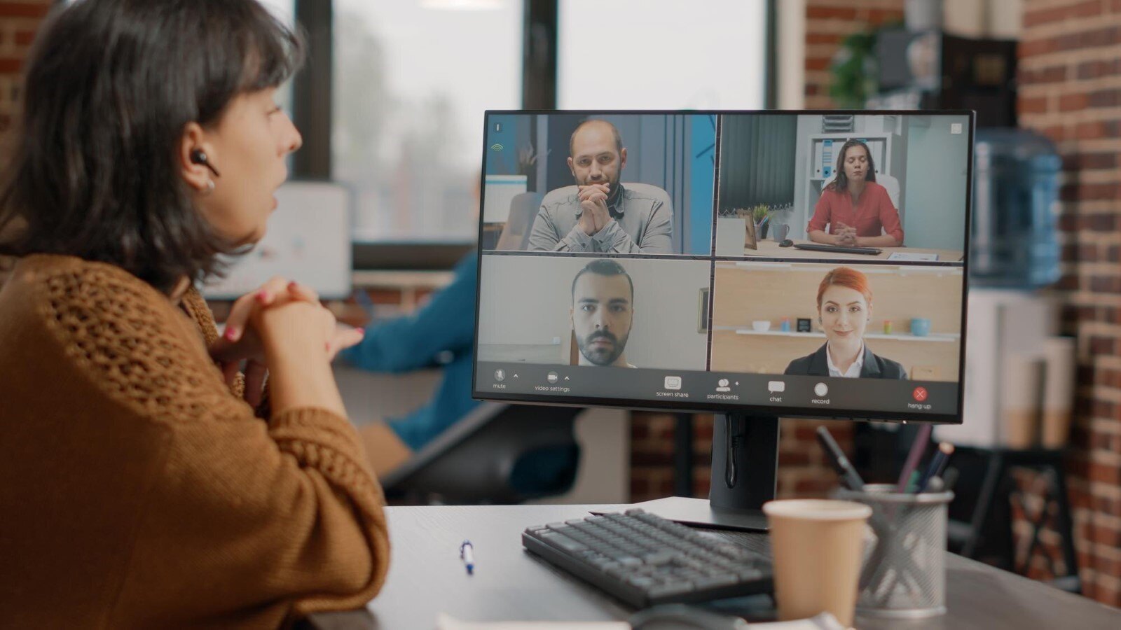 VoIP video conferencing